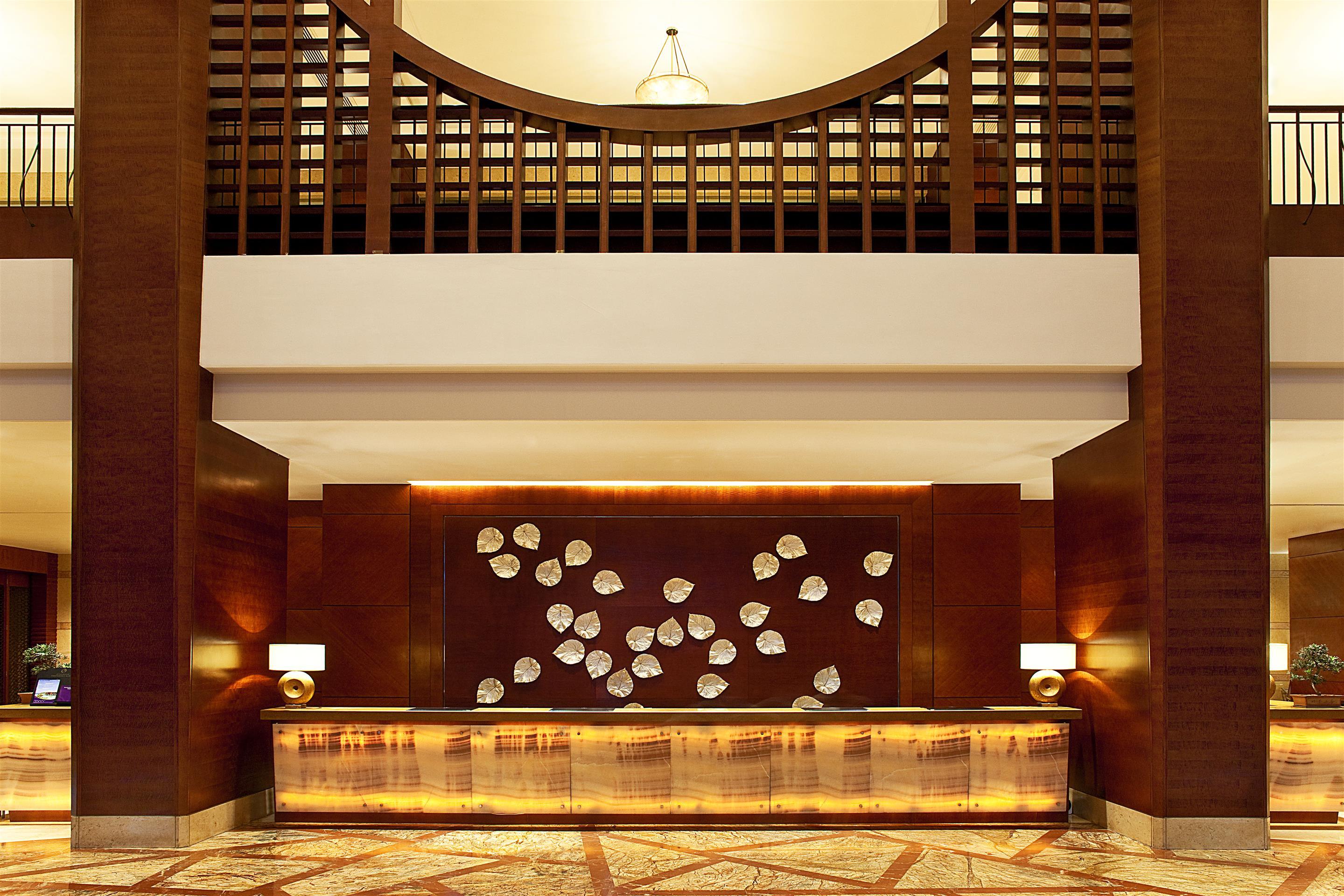 Sheraton Dongguan Hotel Exterior photo